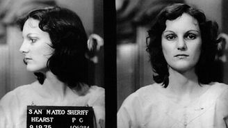 Miliardářská dcera Patty Hearstová: Oběť únosu, nebo levicová teroristka? Dodnes zcela nevíme