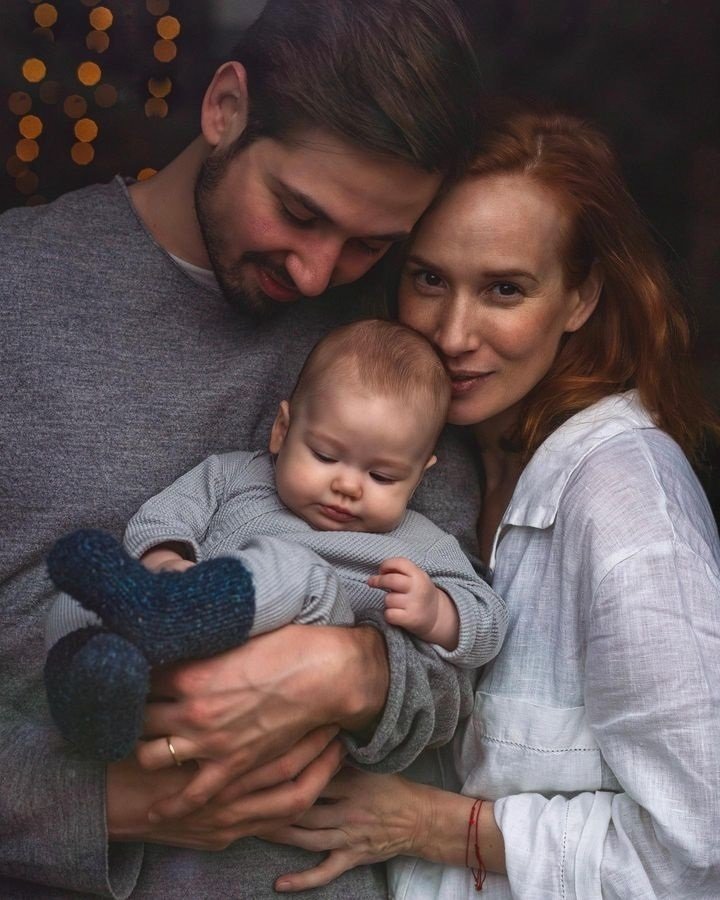 Táňa Pauhofová s manželem a dcerou