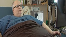 Nejtlustší člověk světa Paul Mason po operaci zhubl 126 kilo!