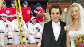 Paul Rudd alias Mike z Přátel hraje baseball v Praze!