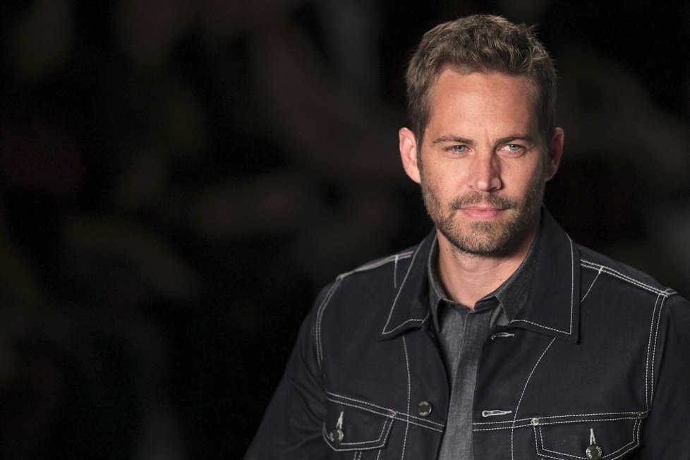 Paul Walker zahynul při tragické autonehodě, kterou zavinil jeho kamarád