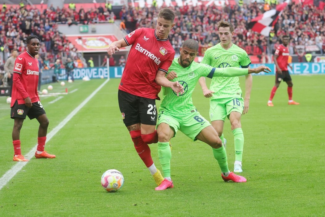 Adam Hložek v zápase proti Wolfsburgu