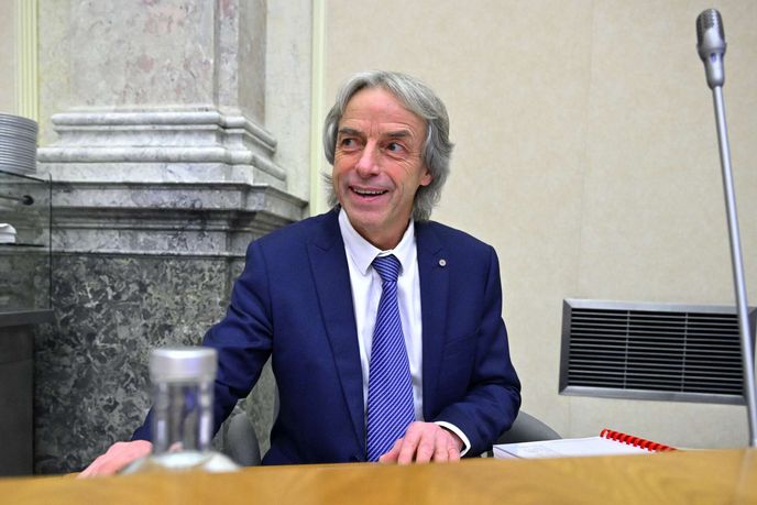 Pavel Bém (ODS) na zasedání kabinetu Andreje Babiše (ANO)(23. 1. 2026) Pavel Bém (ODS) na zasedání kabinetu Andreje Babiše (ANO)(23. 1. 2026)
