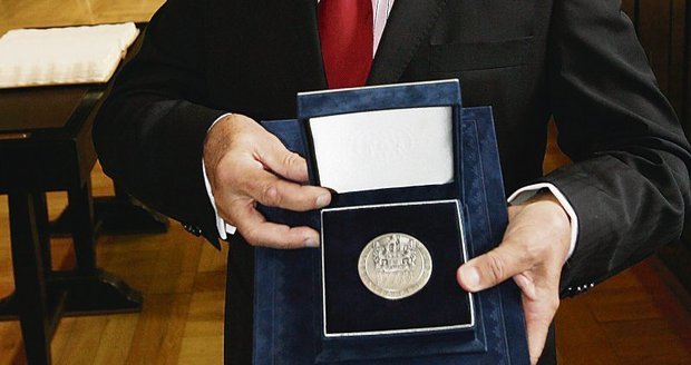 Karel Gott slaví 70. narozeniny