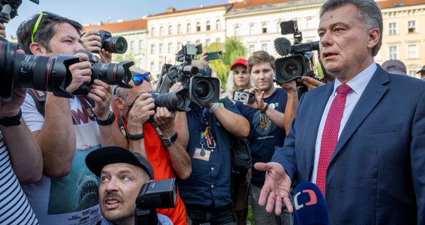 Jednání s Blažkem ztroskotala: Zaměstnanci soudů budou stávkovat za vyšší platy!