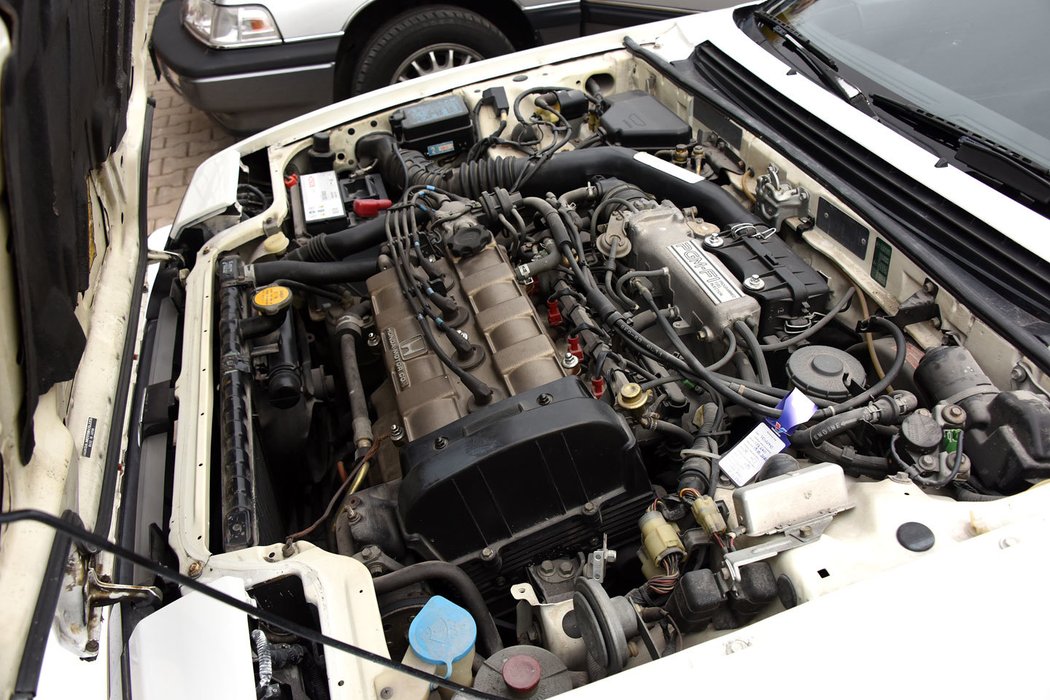 Oblíbený model Prelude druhé generace z roku 1986 pohání benzinový čtyřválec s výkonem 101 kW. „Funguje výtečně,“ říká Mulder.