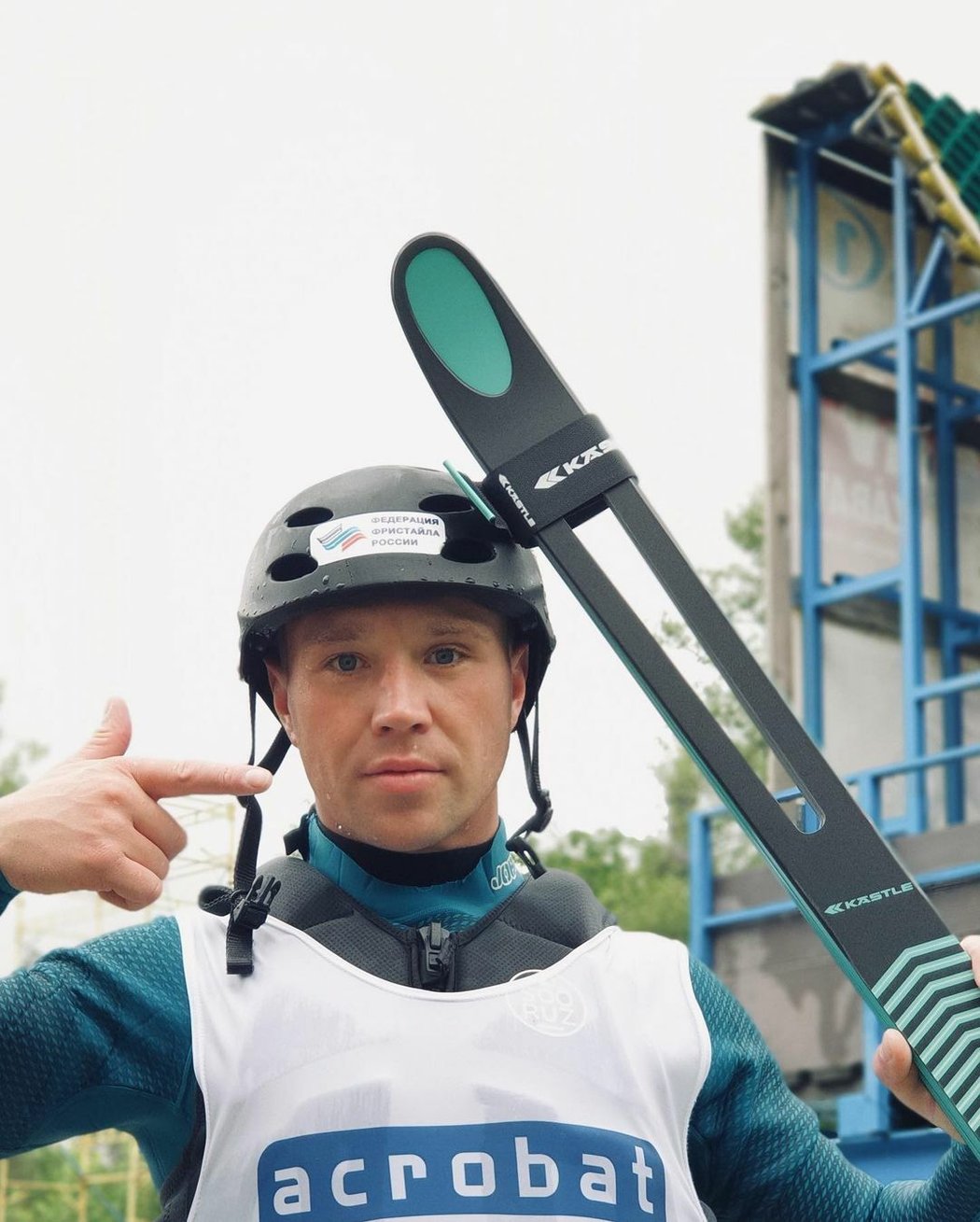 Ruský akrobatický lyžař Pavel Krotov