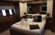 Luxus na palubě – ložnice Kubinů.