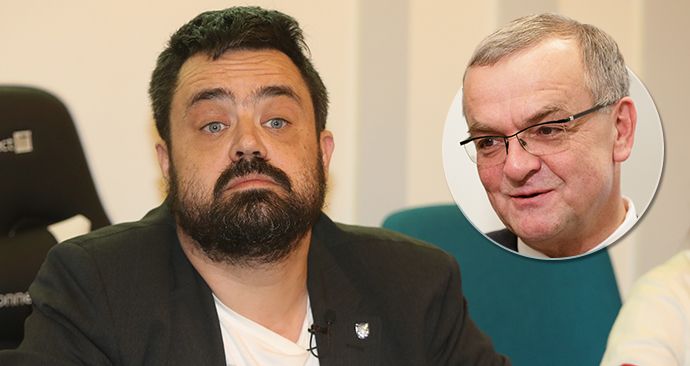 Novotnému k prosazení záměru zřídit pomník padlým vojákům (vlasovcům) gratuloval i Miroslav Kalousek. Teď za tím míří do Řeporyjí.