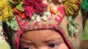 Dítě z vysokých hor v Pákistánu. V neuvěřitelné čepici. 
