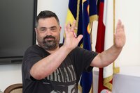 Rebel ODS Novotný po base: Velký návrat na radnici v Řeporyjích!