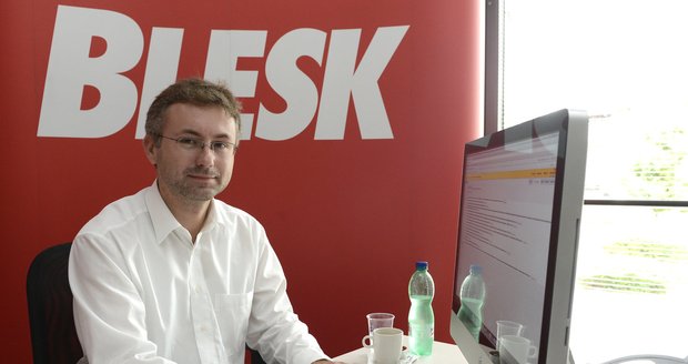 Pavel Pešan působí jako předseda občanského sdružení Jeden domov od roku 2011.