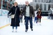Den s prezidentským kandidátem: Petr Pavel s manželkou Evou na bruslích (prosinec 2022)