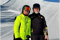 Prezidentská pár v Alpách: Pavel s manželkou si užili lyžovačku i drinky pod širým nebem