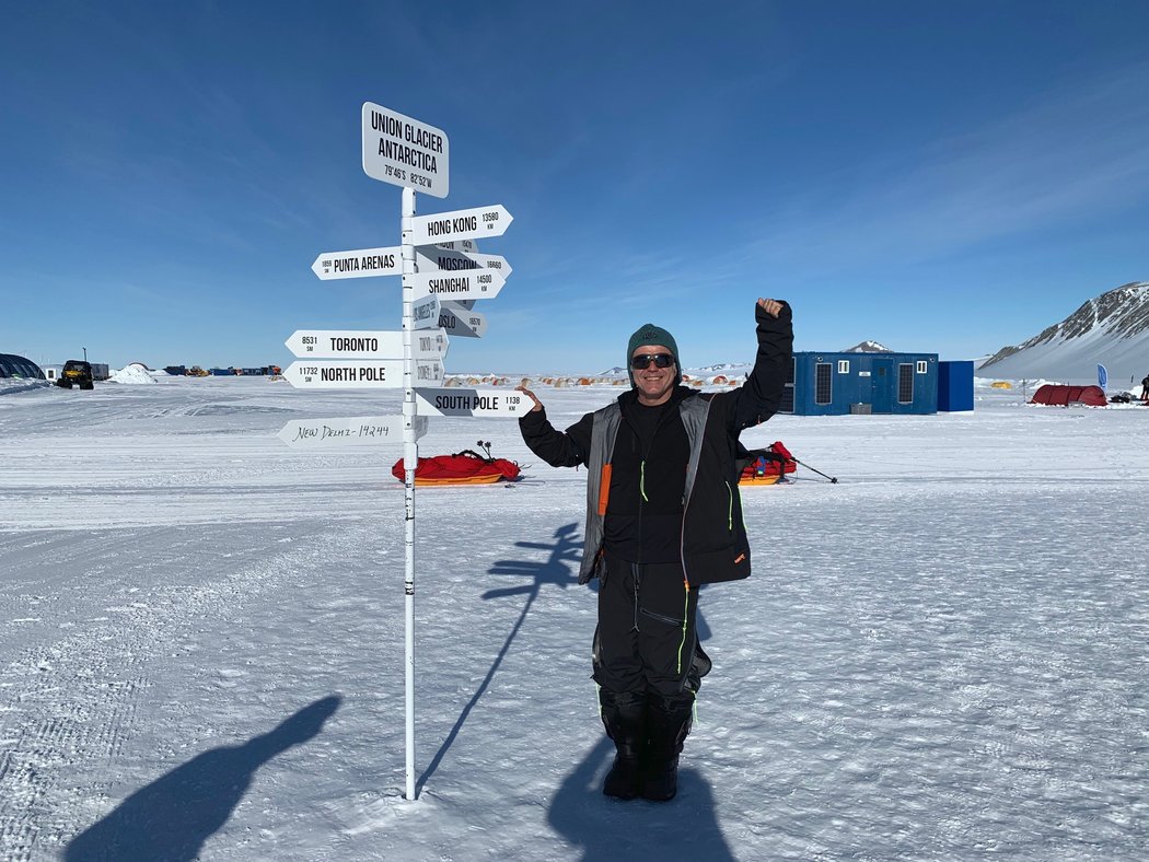 Pavel Sehnal na Union Glacier, základna