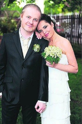 Po desetiletém vztahu si vzal Pavel Báru v květnu 2015.