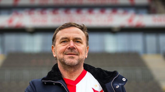 Novým majitelem fotbalové Slavie se stal miliardář Pavel Tykač