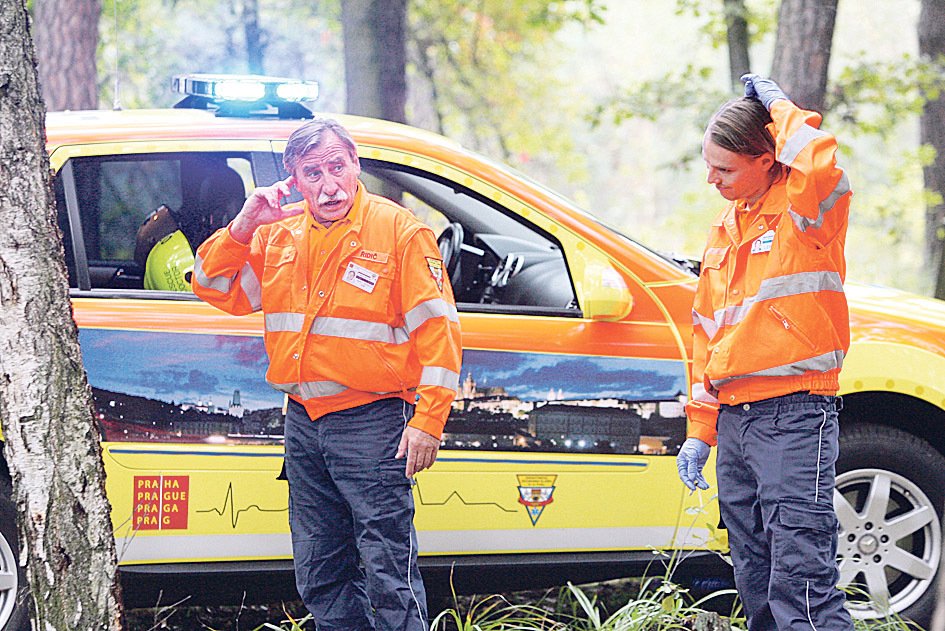 Ve druhé Sanitce přesedlal na »lepší« značku, tedy Mercedes