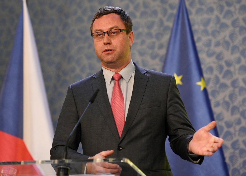 Nejvyšší státní zástupce Pavel Zeman končí ve funkci.