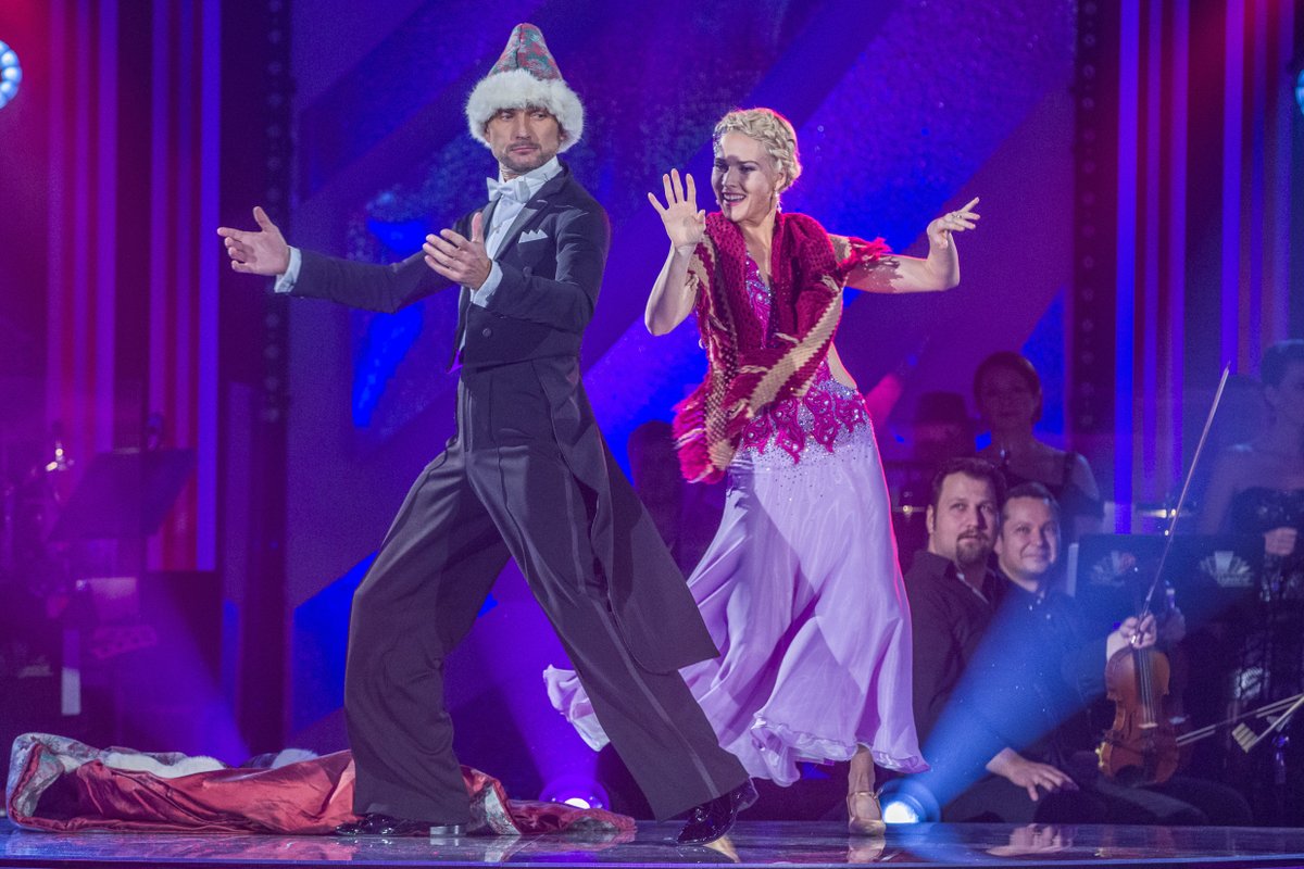 Quickstep v podání Dalibora Gondíka a Alice Stodůlkové.