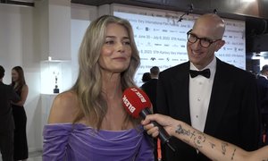 Pavlína Pořízková s Jeffem Greensteinem na MFF KV: O seznámení na randící aplikaci! 