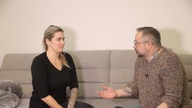 Pavlínčina maminka s reportérem Blesku Davidem Turkem