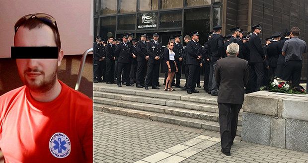 Pohřeb zabitého policisty Pavla (†31): Zůstaň se mnou!, znělo smutečním sálem