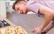 Vítěz soutěže třetí řady Peče celá země - Vojtěch Vrtiška. Vítěz soutěže třetí řady Peče celá země - Vojtěch Vrtiška.