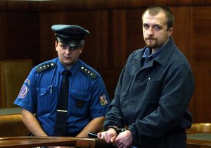 Vlastimil Pechanec si odpykává sedmnáctiletý trest za rasově motivovanou vraždu Oty Absolona