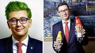Ovčáček: Zelené vlasy i tweety jsou drobná provokace. Peroutkův článek už nehledám, v Česku bují fašismus