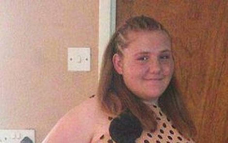Sophie Elmsová, jedna z nejmladších pedofilek Británie.