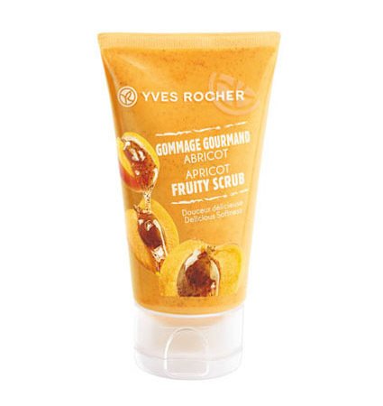 Yves Rocher Gurmánský peeling na tvář z meruňkových jader, 145 Kč, koupíte na www.yves-rocher.cz nebo v kamenných prodejnách Yves Rocher