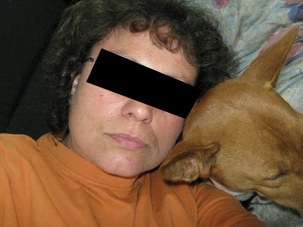 Zavražděná pejskařka Máša s jedním ze svých milovaných psů Skotym
