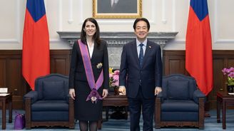 Pekarová Adamová převzala na Tchaj-wanu Řád zářící hvězdy. Nově rozvíjí byznys v Asii pro KPMG Pekarová Adamová převzala na Tchaj-wanu Řád zářící hvězdy. Nově rozvíjí byznys v Asii pro KPMG