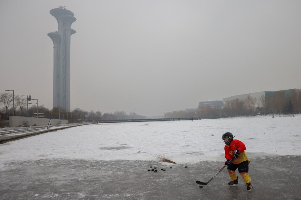 Obyvatelé Pekingu před olympijskými hrami.