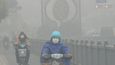 Peking sužuje rekordní znečištění ovzduší