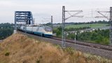 Na kolejích dvoustovkou: Pendolino premiérově vyrazí do jižních Čech
