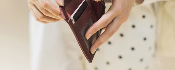 Těmto 5 znamením hrozí prázdná peněženka. Kdo by měl rychle začít šetřit?
