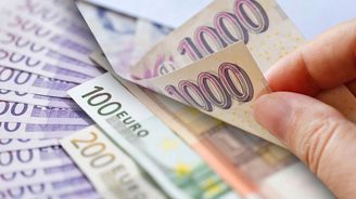 Firmy rozdělí nejvíce dividend za pět let