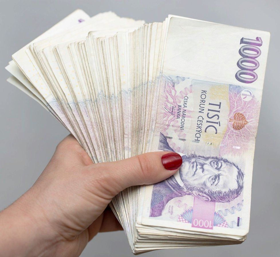 Klienti občanských poraden dluží průměrně 500 tisíc korun.