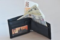 Čechům z výplaty zůstanou stovky i tisíce navíc. Superhrubá mzda končí, minimální vzrostla