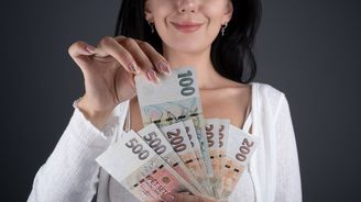 Když vám nezbývá moc do výplaty. Jak ušetřit, ale neživořit? Když vám nezbývá moc do výplaty. Jak ušetřit, ale neživořit?