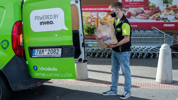 PENNY spustilo v Plzni pod názvem PENNYDOMŮ svůj pilotní projekt nákupu potravin přes internet s&nbsp;dovozem až k zákazníkovi.