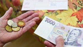 Starobní důchod 99 procent Čechů nepřekračuje 20 tisíc korun.