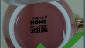Chybně označené hrnečky z Pepca