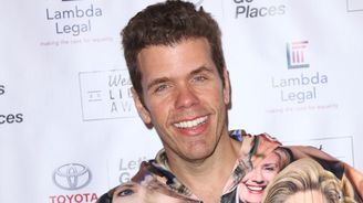 Psychická krize v přímém přenosu: Kauza Perez Hilton a jak mluvit o nebezpečných videích Psychická krize v přímém přenosu: Kauza Perez Hilton a jak mluvit o nebezpečných videích