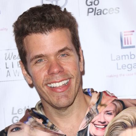 Psychická krize v přímém přenosu: Kauza Perez Hilton a jak mluvit o nebezpečných videích Psychická krize v přímém přenosu: Kauza Perez Hilton a jak mluvit o nebezpečných videích