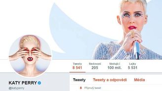 Zpěvačka Katy Perry se zapsala do historie: Jako první člověk má na Twitteru 100 milionů sledujících 