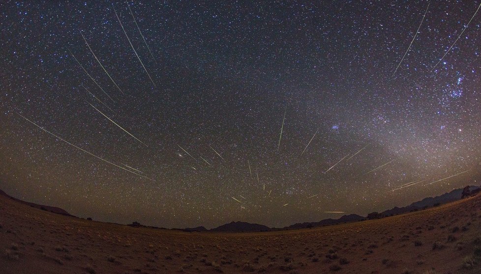 Nejznámější padající hvězdy je meteorický roj Perseid.