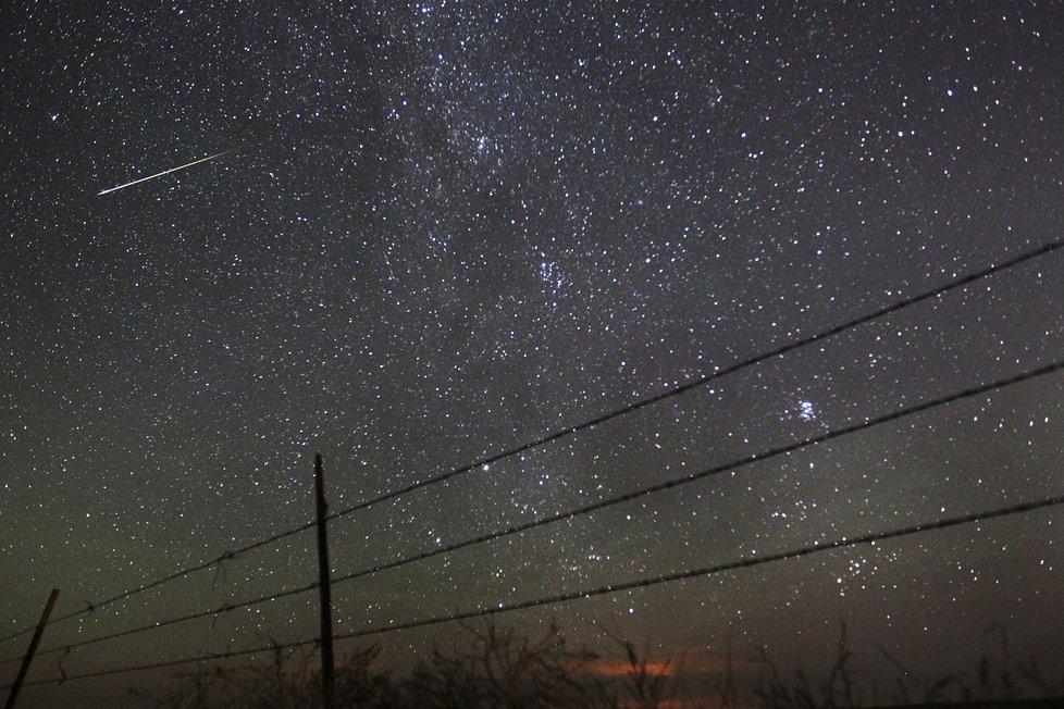 Meteorický roj se dá běžně fotografovat, stačí vám kvalitní fotoaparát